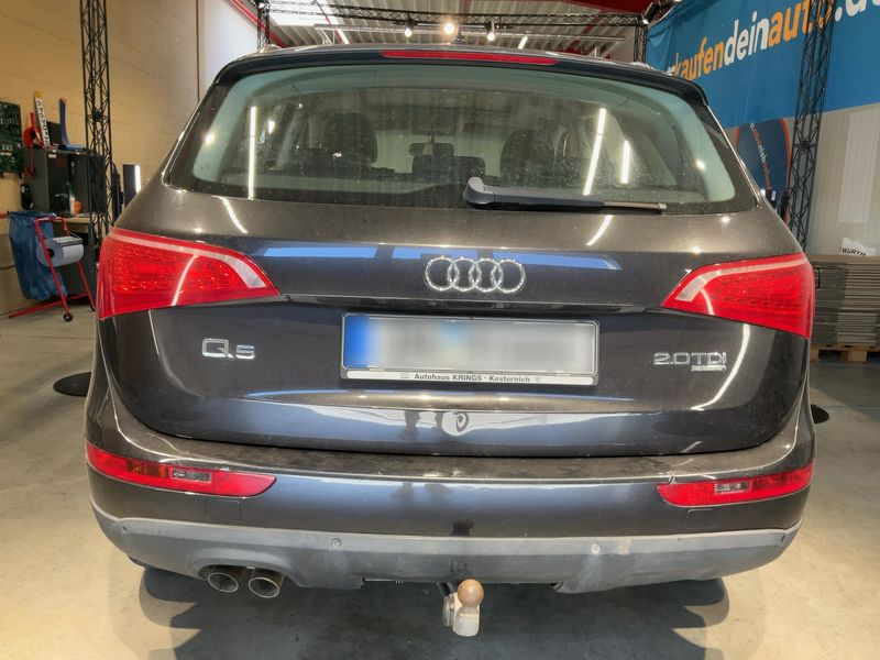 Audi Q5 2.0 TDI quattro 2009 – снимка 7