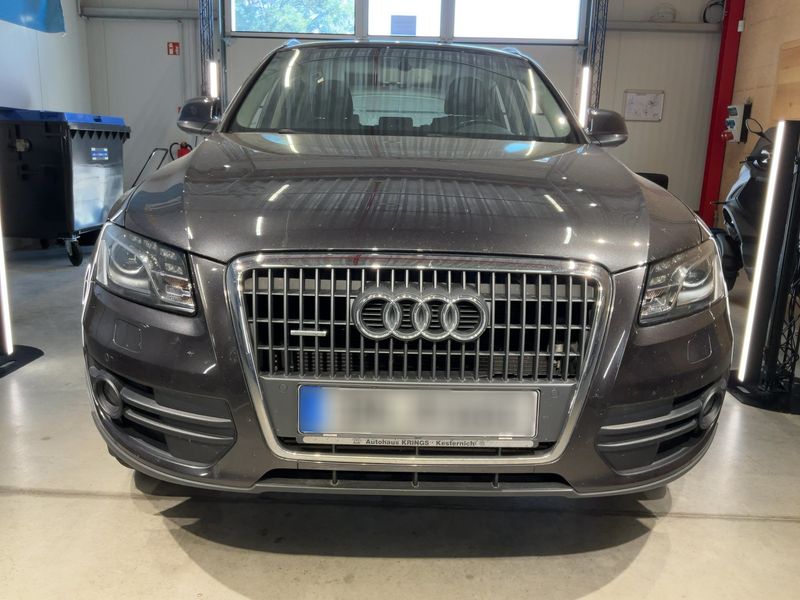 Audi Q5 2.0 TDI quattro 2009 – снимка 14