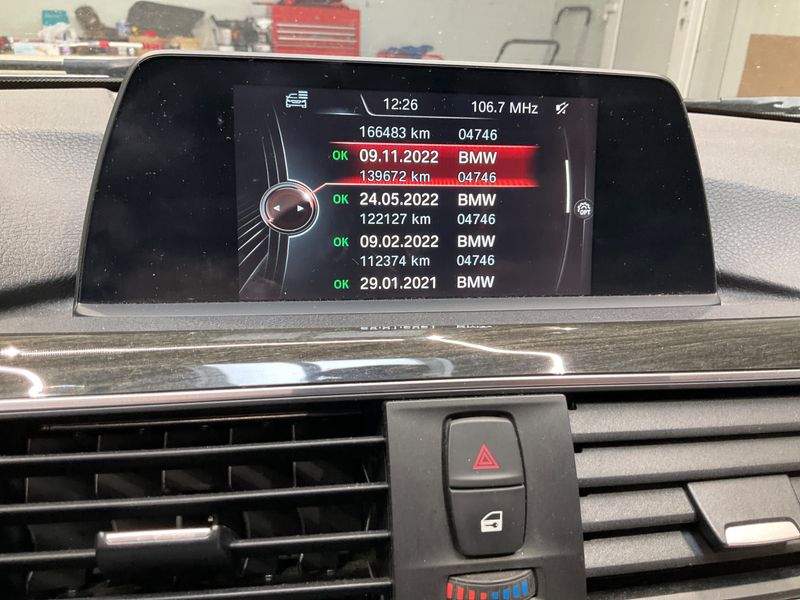 BMW 3er 330d xDrive Sport Line 2015 – снимка 25