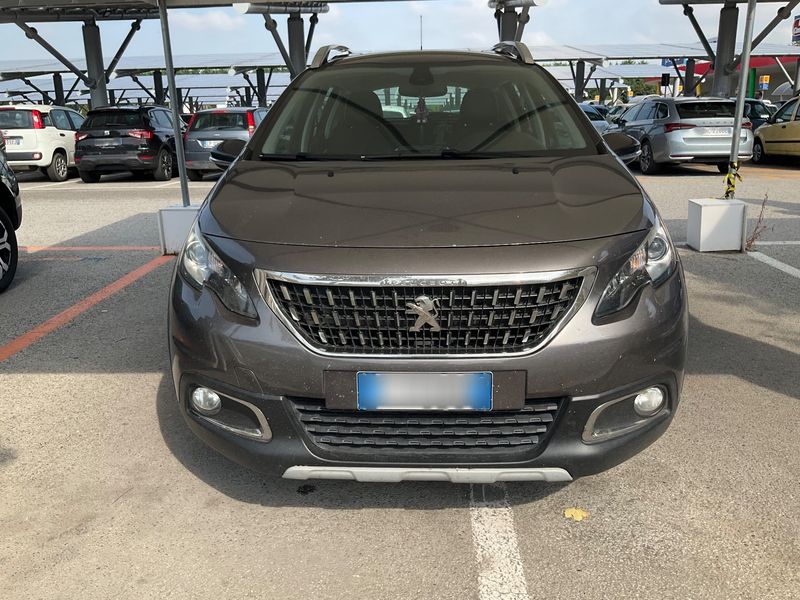 Peugeot 2008 1.6 Blue-HDi Allure 2017 – снимка 14