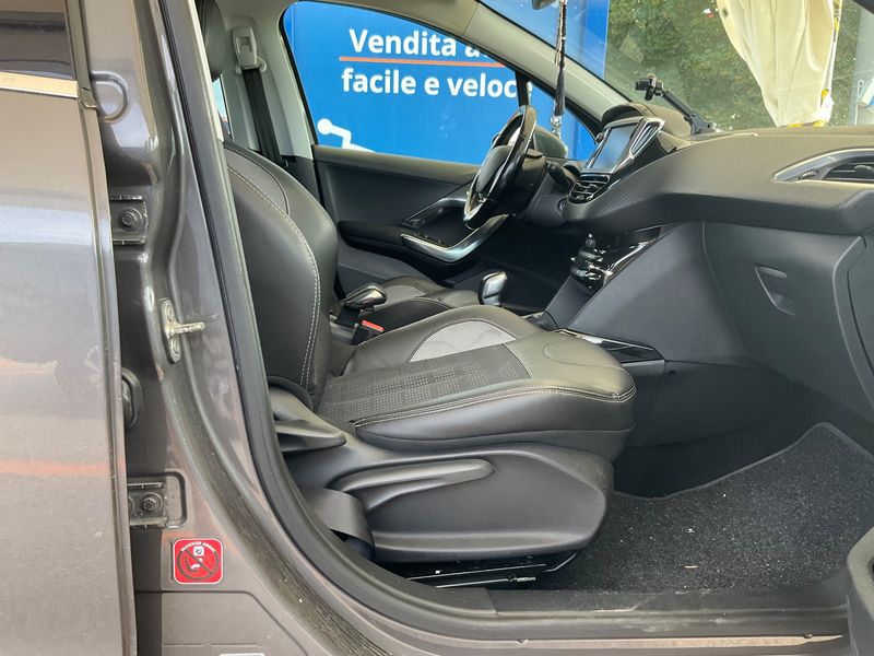 Peugeot 2008 1.6 Blue-HDi Allure 2017 – снимка 16