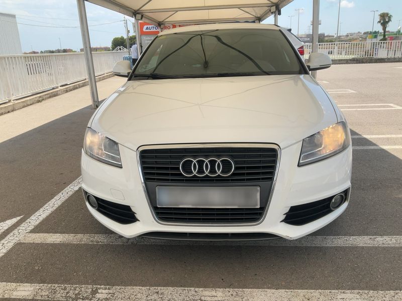 Audi A3 1.6 TDI Ambition 2009 – снимка 14