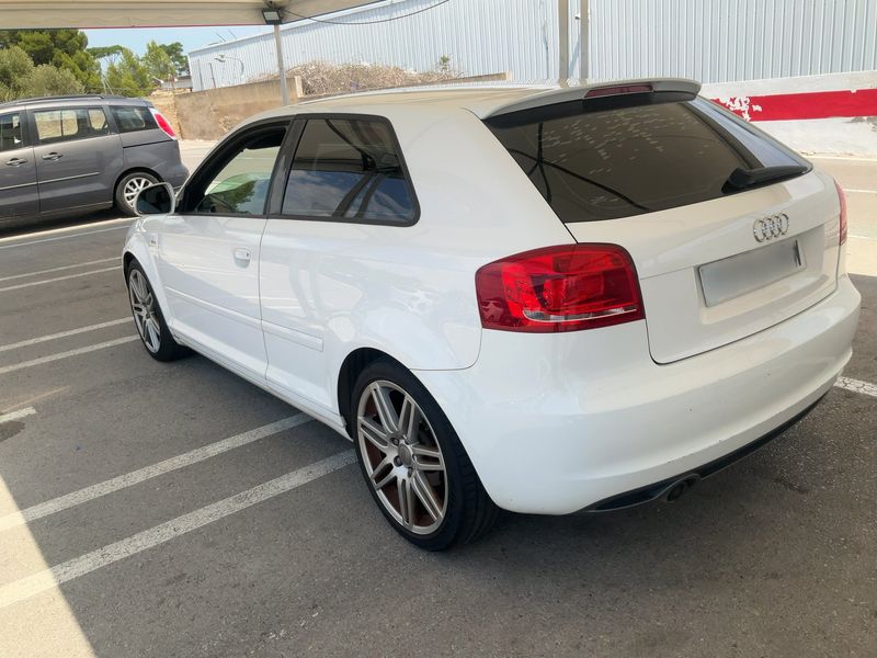 Audi A3 1.6 TDI Ambition 2009 – снимка 6