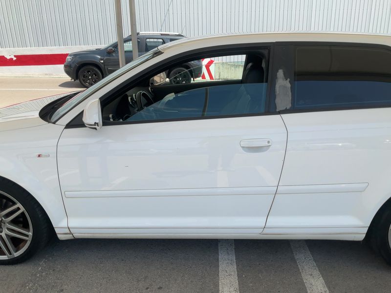 Audi A3 1.6 TDI Ambition 2009 – снимка 4