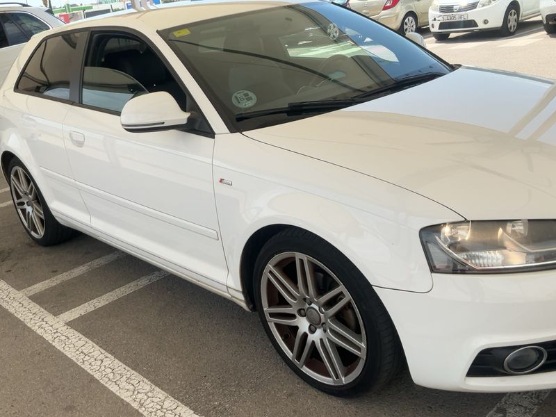 Audi A3 1.6 TDI Ambition 2009 – снимка 12