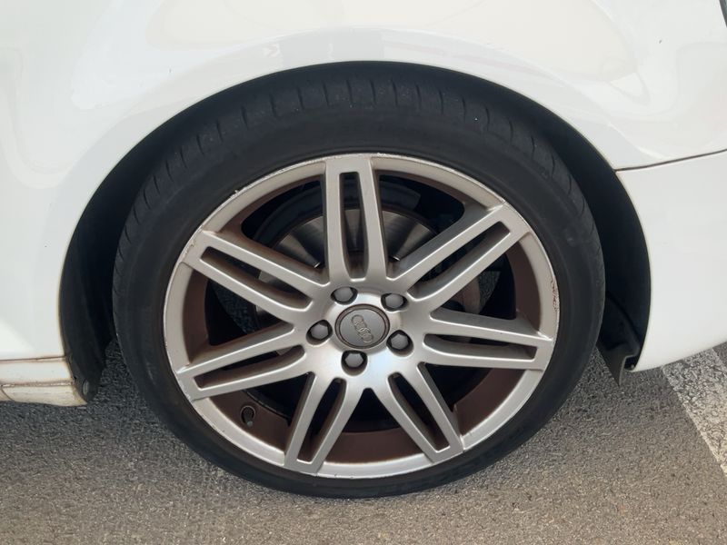 Audi A3 1.6 TDI Ambition 2009 – снимка 11
