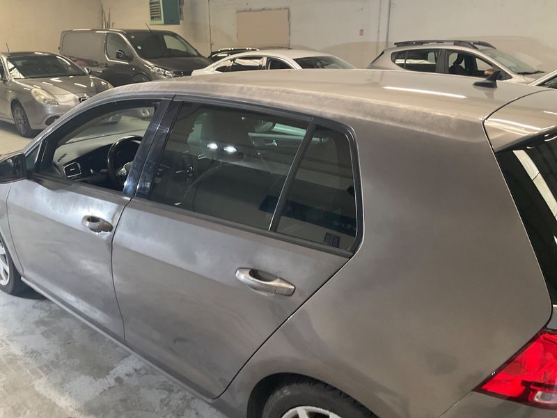 Volkswagen Golf VII 2.0 TDI Carat 4Motion BlueMotion Tech 2014 – снимка 29