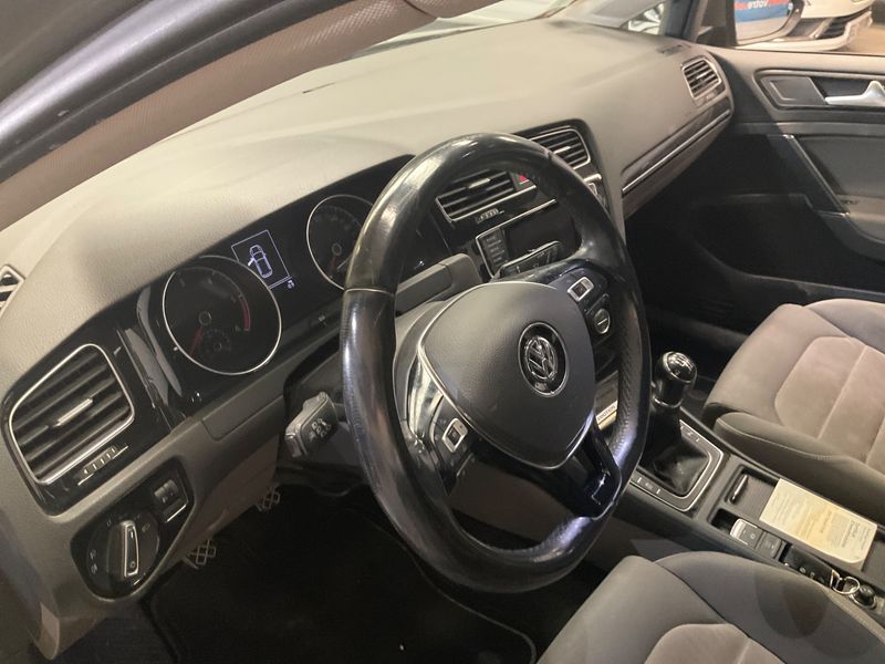 Volkswagen Golf VII 2.0 TDI Carat 4Motion BlueMotion Tech 2014 – снимка 24
