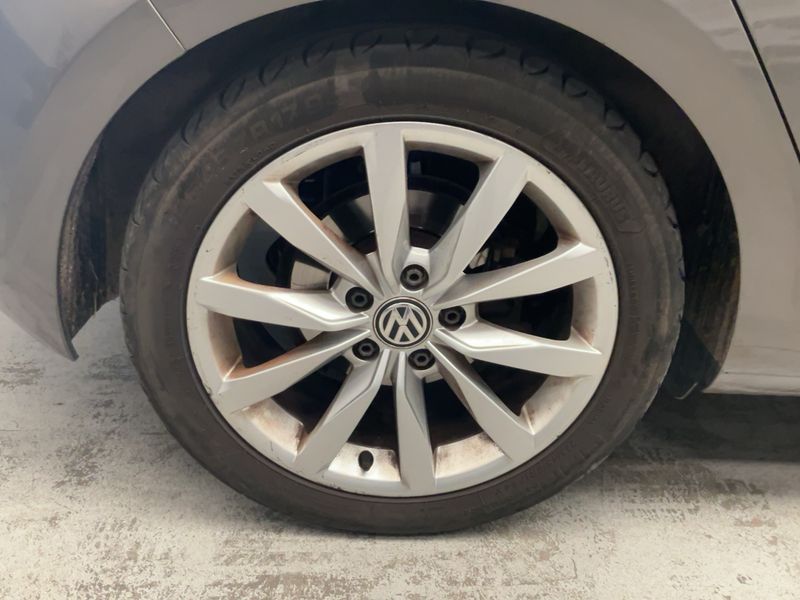 Volkswagen Golf VII 2.0 TDI Carat 4Motion BlueMotion Tech 2014 – снимка 9