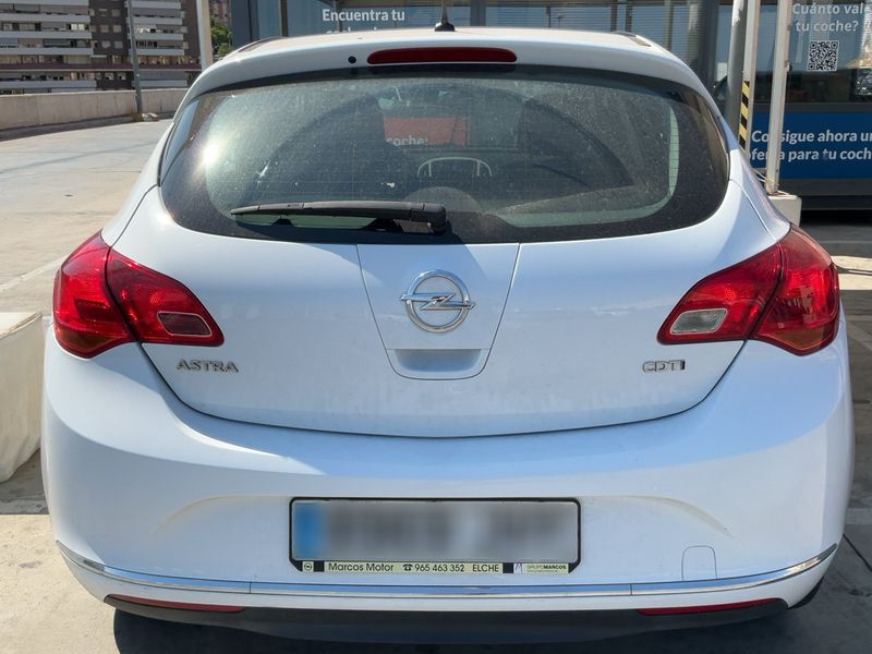 Opel Astra 1.6 CDTI DPF Selective 2015 – снимка 7