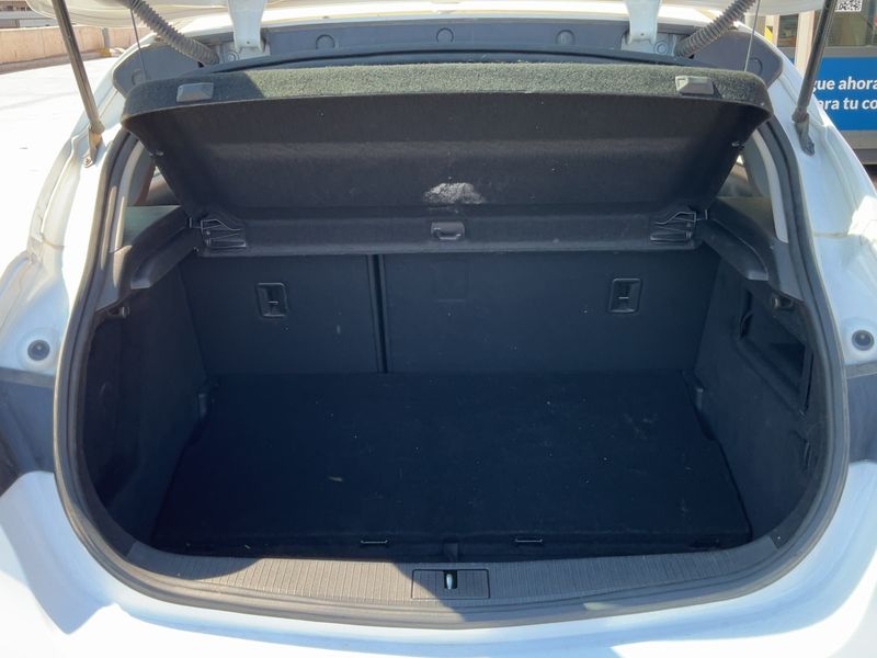 Opel Astra 1.6 CDTI DPF Selective 2015 – снимка 15