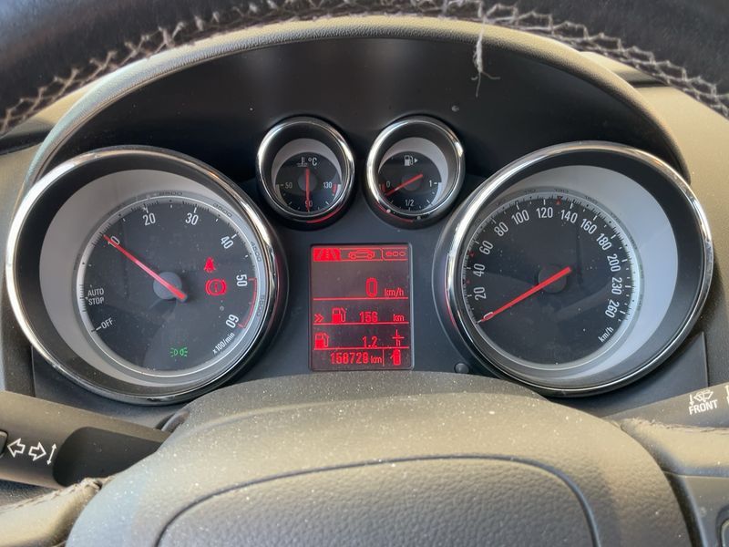 Opel Astra 1.6 CDTI DPF Selective 2015 – снимка 18