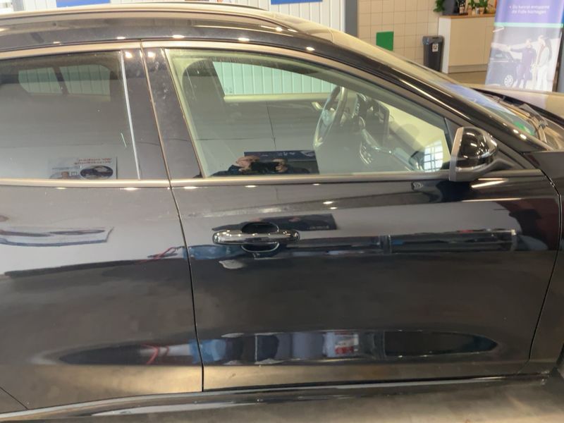 Ford Focus 1.0 EcoBoost Mild-Hybrid ST-Line 2023 – снимка 10