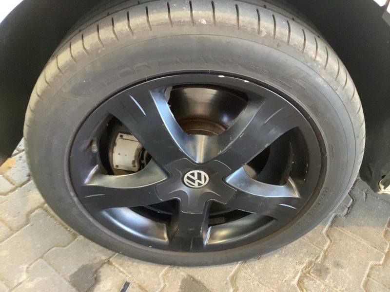 Volkswagen T5 Multivan 2.0 TDI Edition 25 2011 – снимка 3