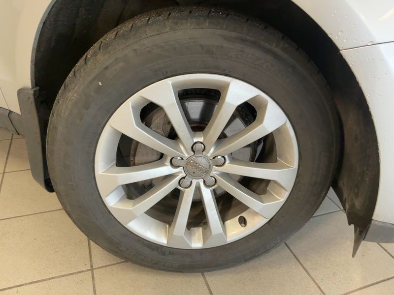 Audi Q5 2.0 TDI quattro 2013 – снимка 11