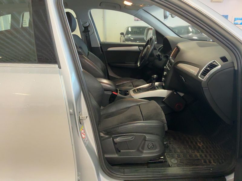 Audi Q5 2.0 TDI quattro 2013 – снимка 17