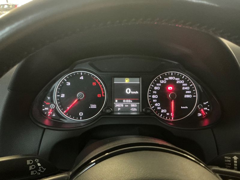 Audi Q5 2.0 TDI quattro 2013 – снимка 19