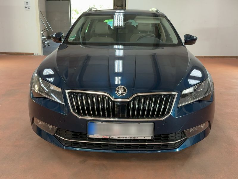 Skoda Superb 2.0 TDI Laurin & Klement 4x4 2019 – снимка 14