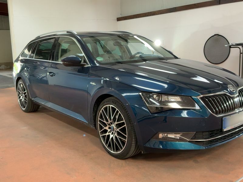 Skoda Superb 2.0 TDI Laurin & Klement 4x4 2019 – снимка 12