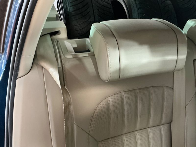 Skoda Superb 2.0 TDI Laurin & Klement 4x4 2019 – снимка 24