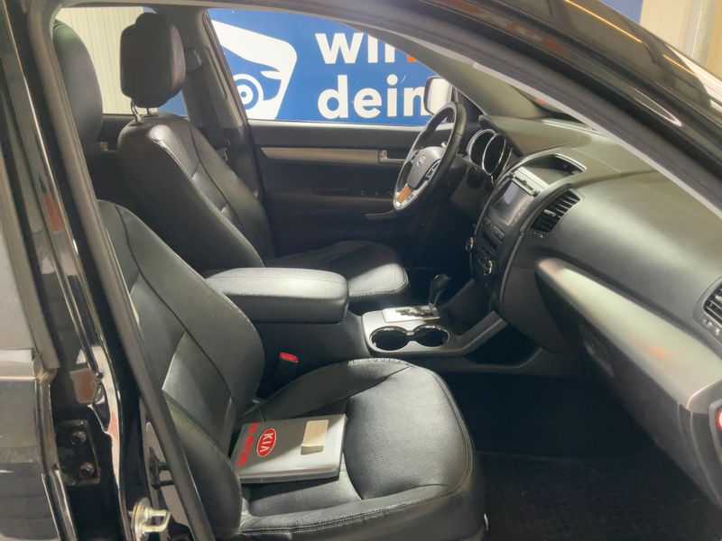 Kia Sorento 2.2 CRDi Spirit 4WD 2012 – снимка 17