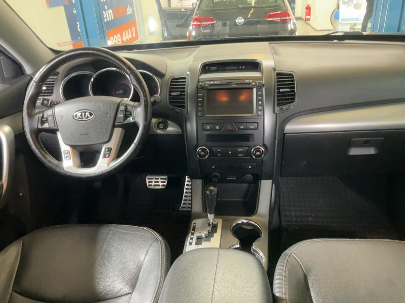 Kia Sorento 2.2 CRDi Spirit 4WD 2012 – снимка 18
