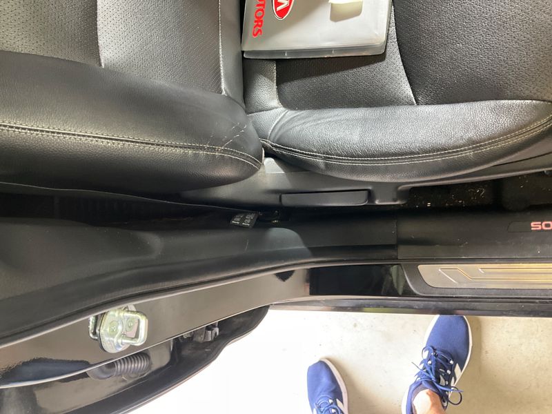 Kia Sorento 2.2 CRDi Spirit 4WD 2012 – снимка 28
