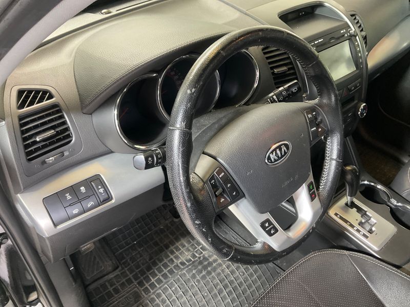 Kia Sorento 2.2 CRDi Spirit 4WD 2012 – снимка 29