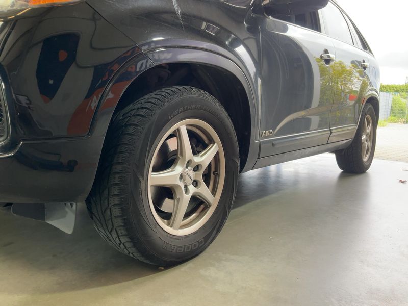 Kia Sorento 2.2 CRDi Spirit 4WD 2012 – снимка 2