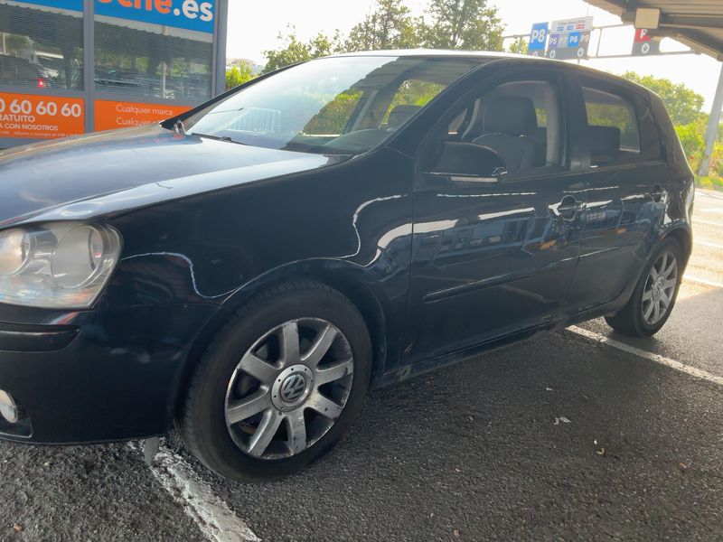 Volkswagen Golf V 2.0 TDI Sportline 2004 – снимка 2