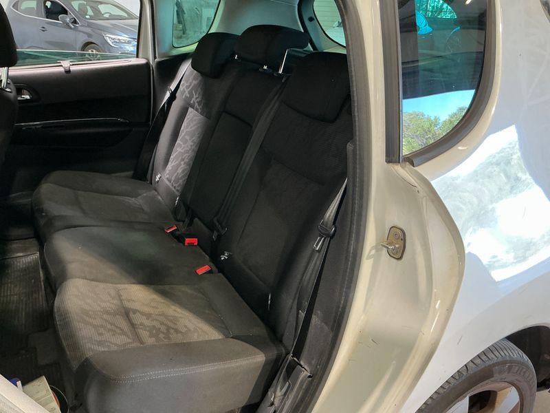 Peugeot 3008 1.6 HDi Premium Pack 2011 – снимка на щета