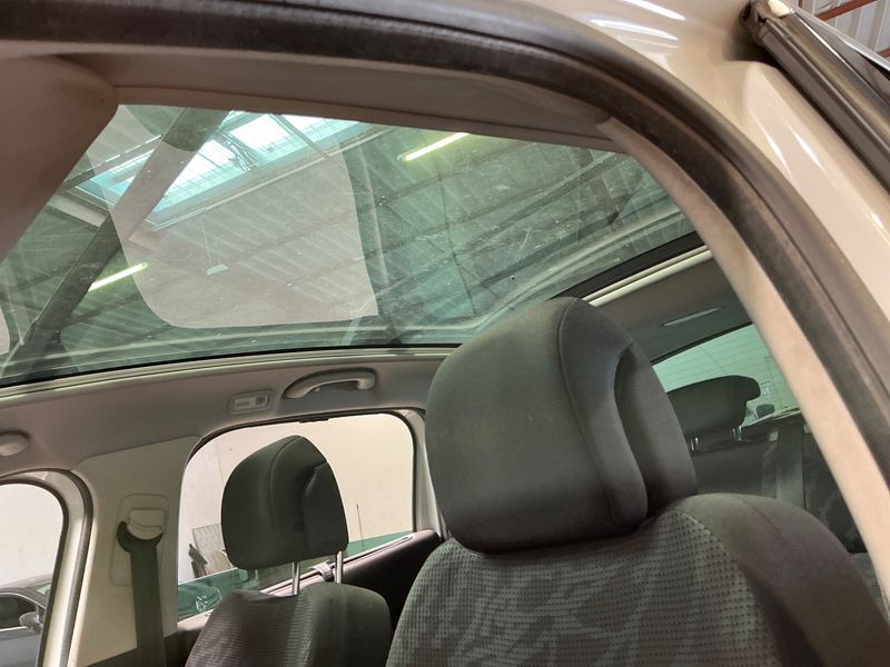 Peugeot 3008 1.6 HDi Premium Pack 2011 – снимка на щета