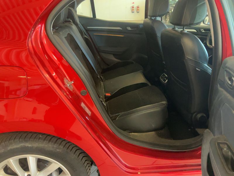 Renault Megane 1.2 TCe Energy Intens 2017 – снимка 19