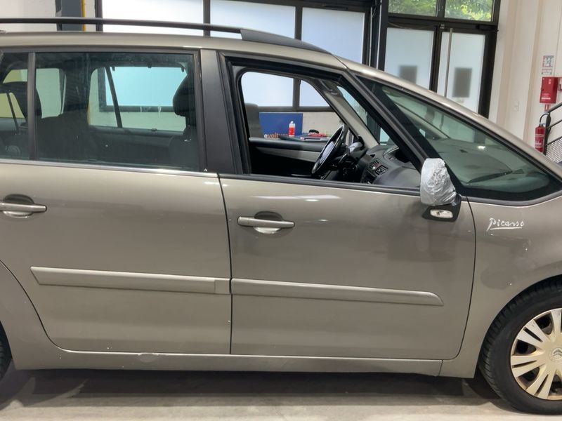 Citroen C4 Grand Picasso 2.0 HDi Confort 2010 – снимка 10