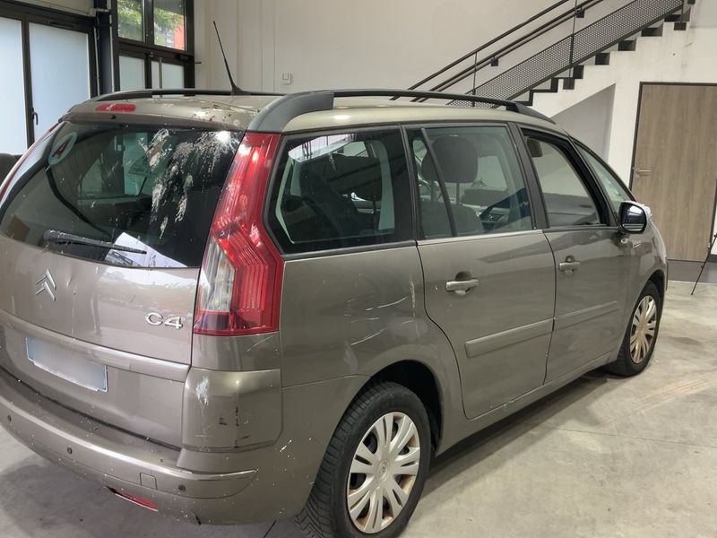 Citroen C4 Grand Picasso 2.0 HDi Confort 2010 – снимка 8