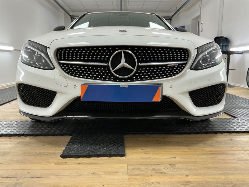 Mercedes-Benz C-Klasse C 43 AMG T 4Matic 2017 – снимка 34