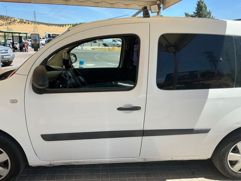 Renault Kangoo 1.5 dCi Profesional 2015 – снимка 4