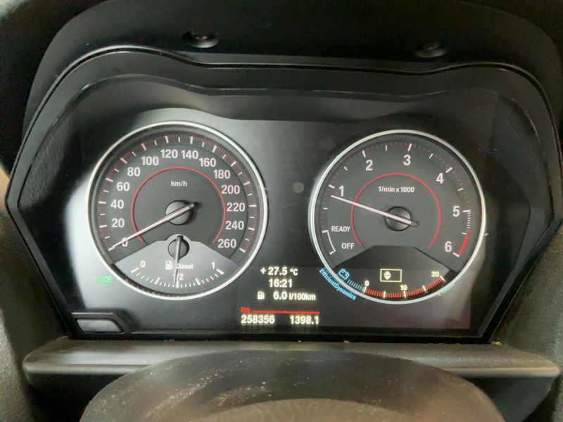 BMW 1er 120d xDrive M Sport 2013 – снимка 18