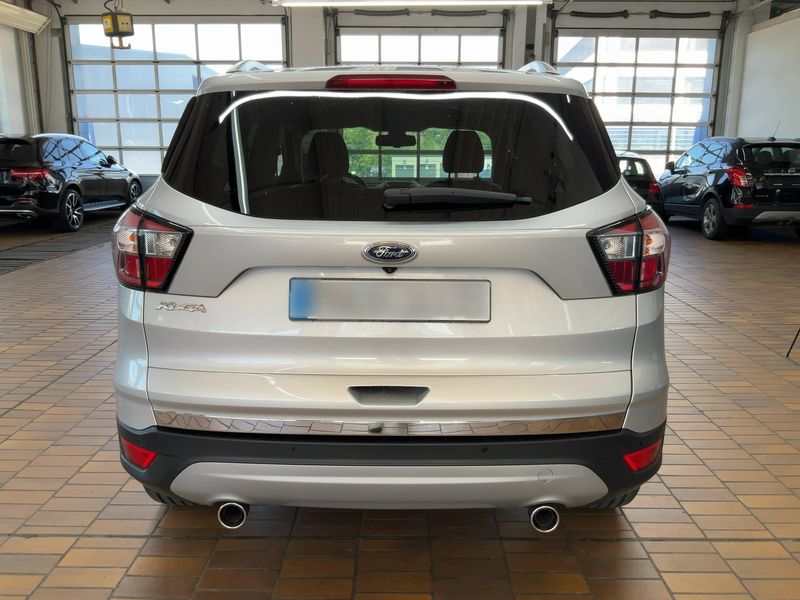 Ford Kuga 2.0 TDCi Titanium 2017 – снимка 7