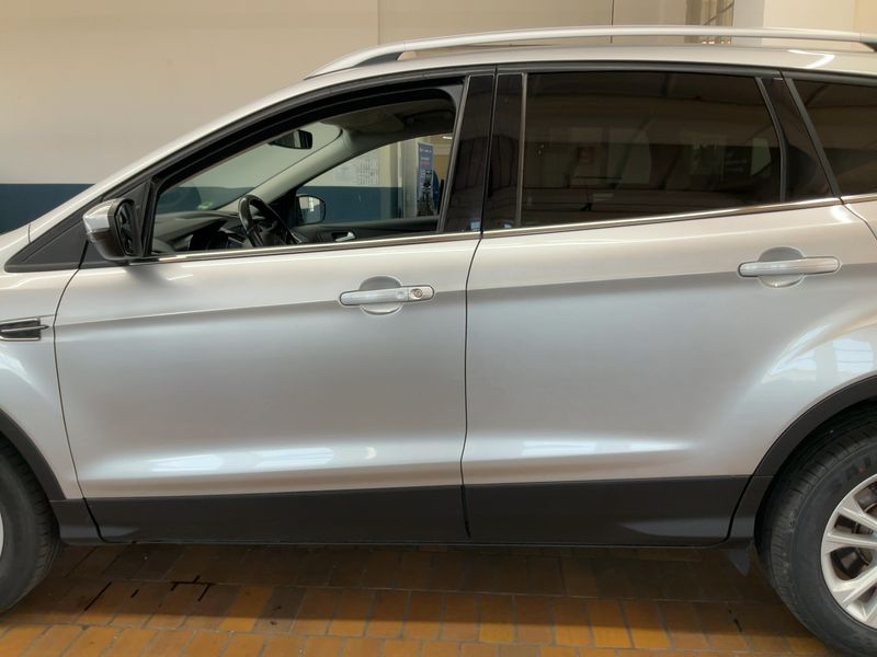 Ford Kuga 2.0 TDCi Titanium 2017 – снимка 4