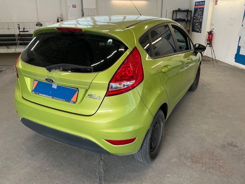 Ford Fiesta 1.4 Trend 2011 – снимка 2