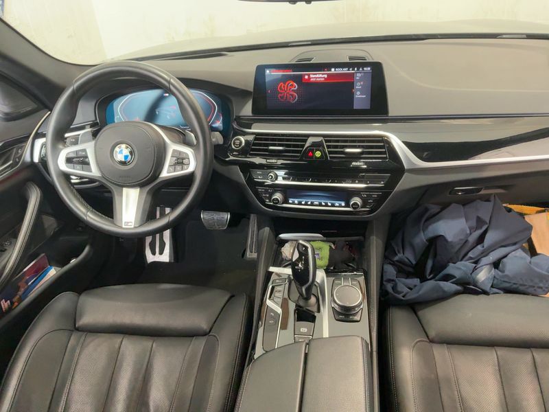 BMW 5er 530i xDrive M Sport 2019 – снимка 18