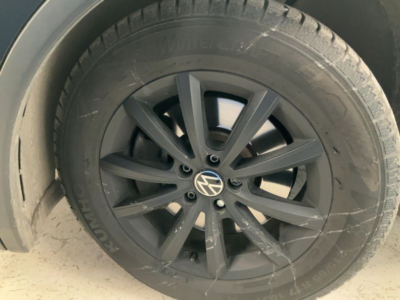 Volkswagen Tiguan 2.0 TDI R-Line 4Motion 2021 – снимка 3