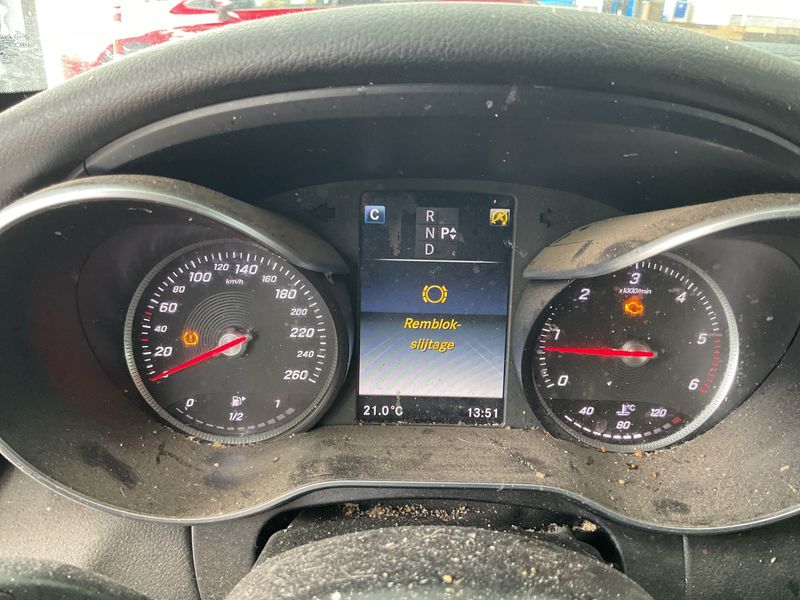 Mercedes-Benz C-Klasse C 200 d T Plus Avantgarde 2016 – снимка 26