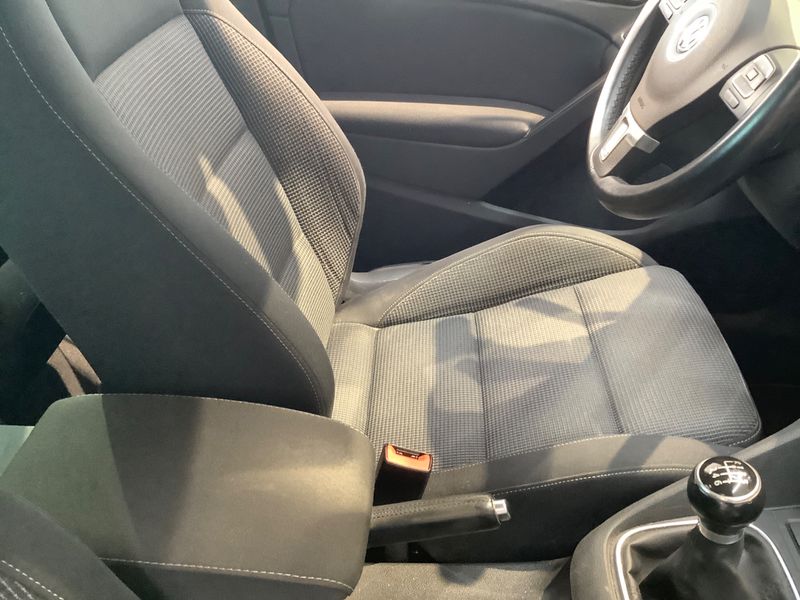 Volkswagen Golf VI 1.4 TSI Comfortline 2012 – снимка 27