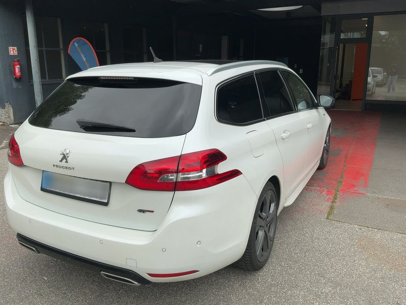Peugeot 308 2.0 Blue-HDi GT 2020 – снимка 8