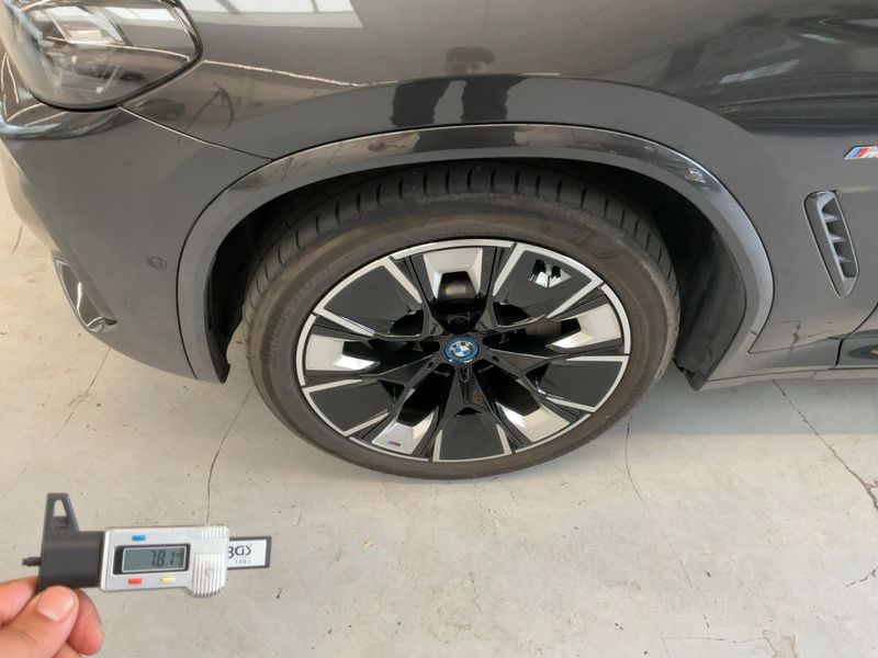 BMW iX3 electric drive 210 kW Impressive 2022 – снимка на щета