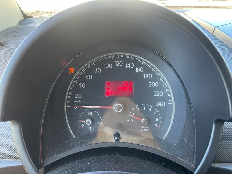 Volkswagen New Beetle 2.0 2008 – снимка 18