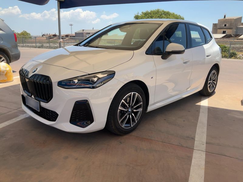 BMW 2er 218d Active Tourer M Sport 2024 – снимка 2