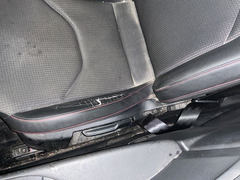 Seat Leon 1.4 TSI FR 2013 – снимка 22
